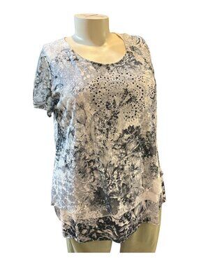 Simply Emma Sz 2X Gray & White Floral Layered Studded Short Sleeve Tunic